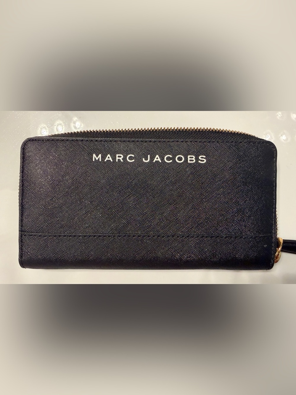 Marc Jacobs Black Saffiano Zip Wallet with White Logo